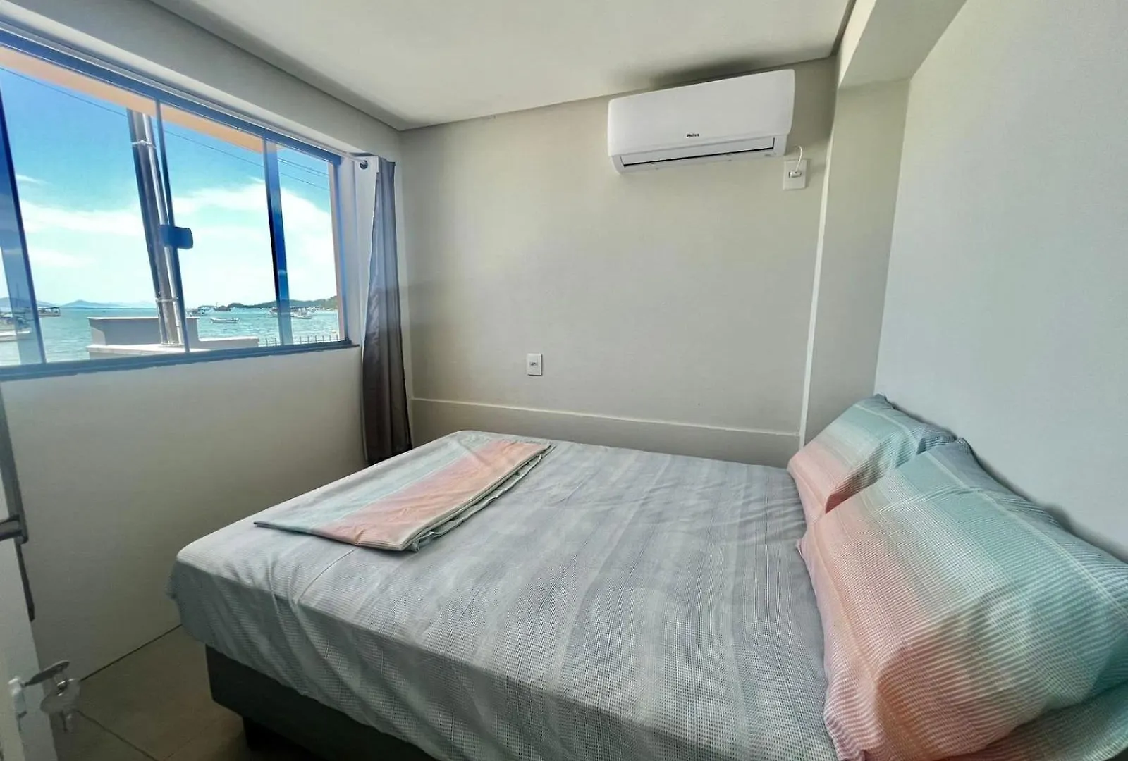Pe Na Areia! Aconchegante Casa Frente Mar! Co02I Villa Governador Celso Ramos Tatil Evi